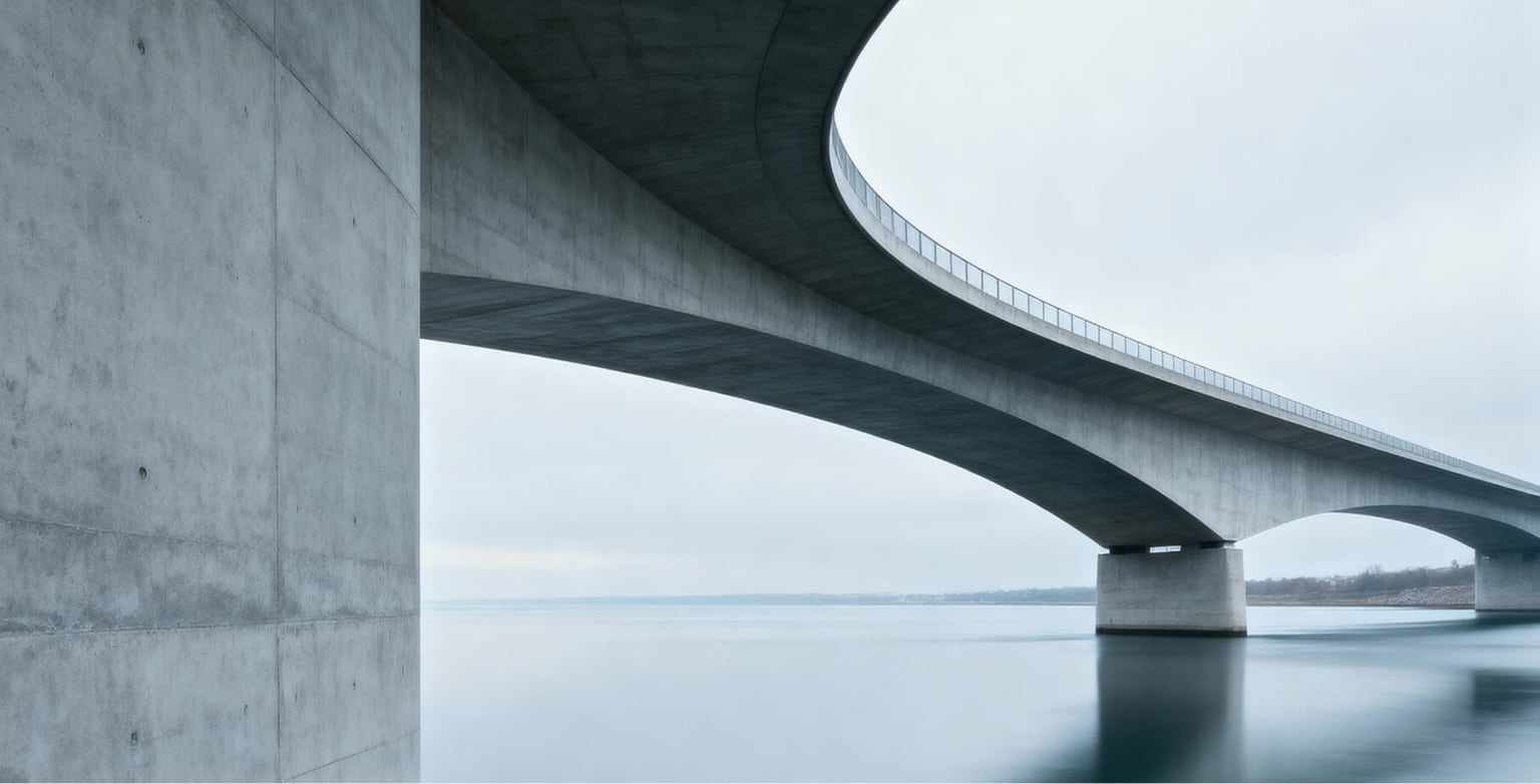 Moderne Brücke als Symbol für rechtlichen Rahmen und Struktur im Gesellschaftsrecht